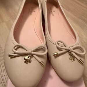 Kate Spade Willa Flats used like new size 9.5